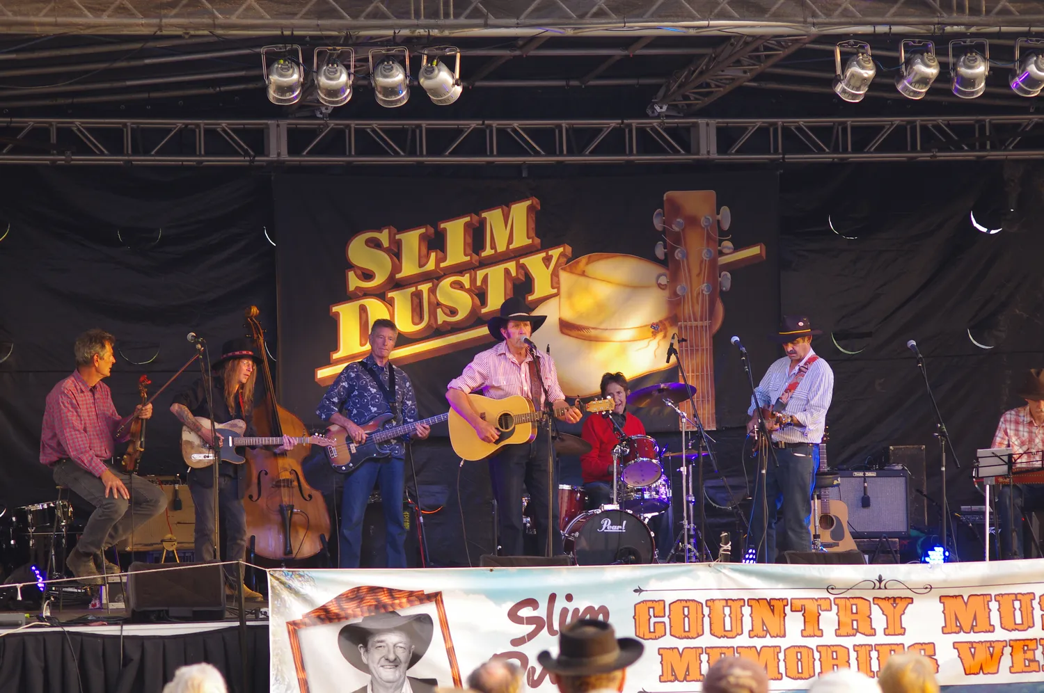 Ernie Constance performing at the Kempsey festival